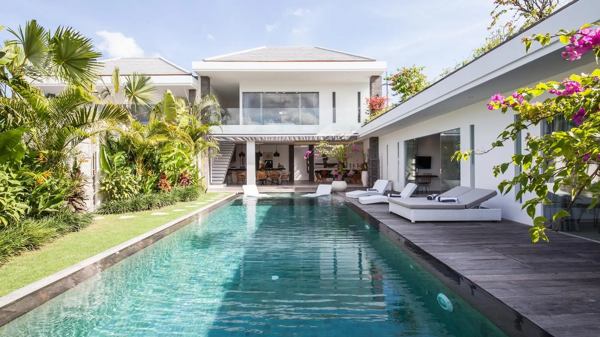 Villa Elisa Canggu  Indonesia